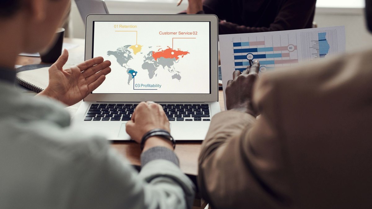 The Denominator Problem in Executive Reporting