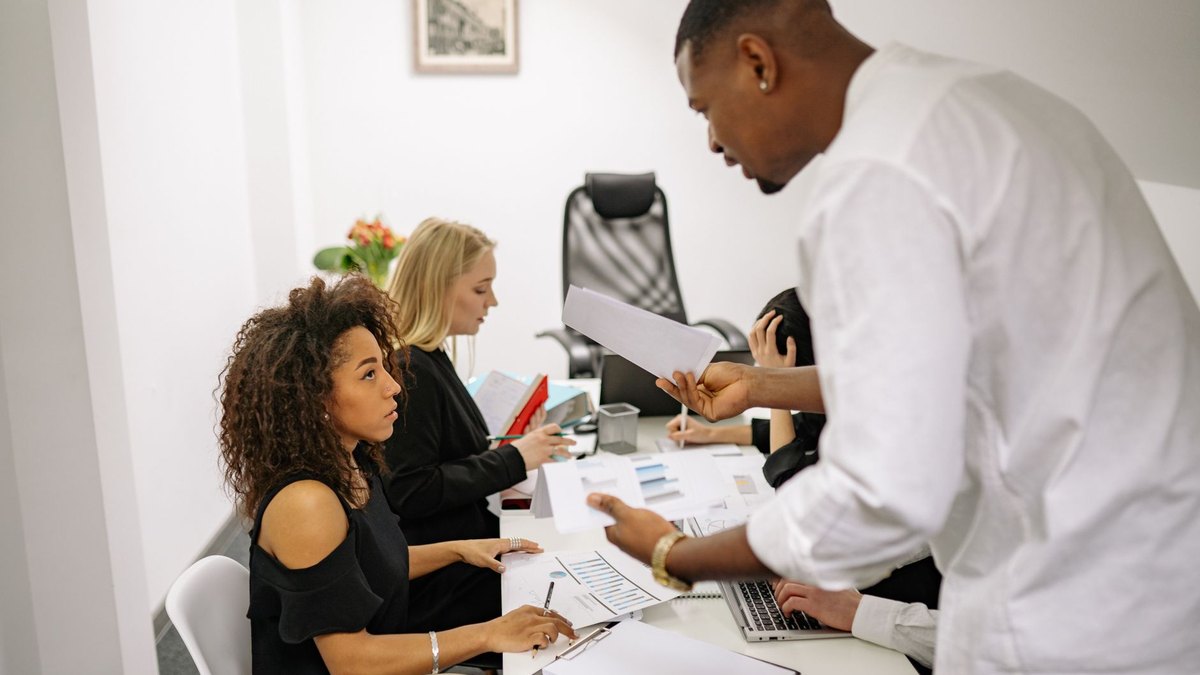Augmenting a Team That Is Already Behind