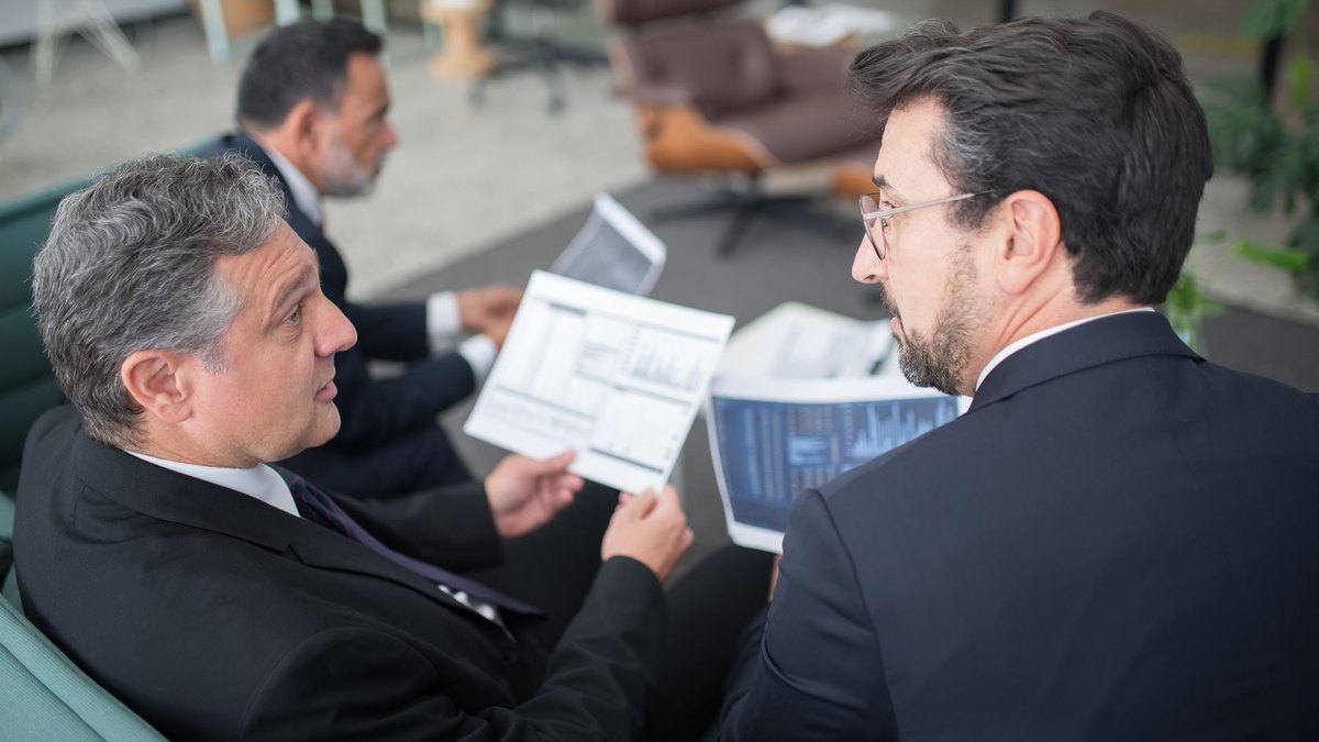 What to Send an Engineering Partner in the First Email